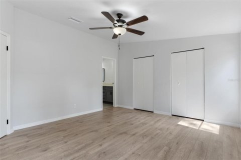 Villa ou maison à vendre à Spring Hill, Floride: 4 chambres, 228.91 m2 № 1868954 - photo 17