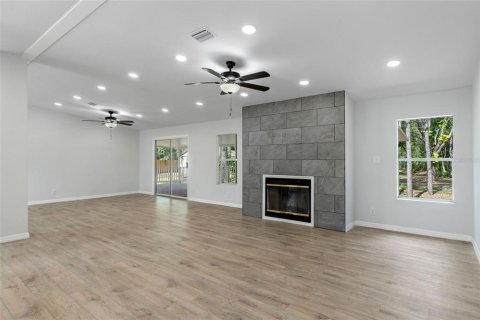 Villa ou maison à vendre à Spring Hill, Floride: 4 chambres, 228.91 m2 № 1868954 - photo 6