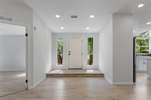 Villa ou maison à vendre à Spring Hill, Floride: 4 chambres, 228.91 m2 № 1868954 - photo 15