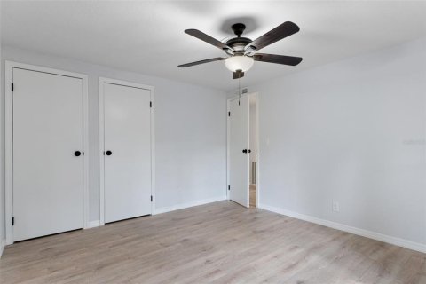 Villa ou maison à vendre à Spring Hill, Floride: 4 chambres, 228.91 m2 № 1868954 - photo 28