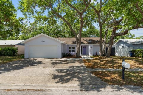 Casa en venta en Largo, Florida, 3 dormitorios, 163.14 m2 № 1734522 - foto 1