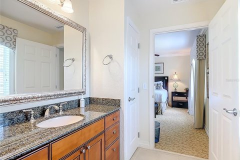 Condo in Four Corners, Florida, 3 bedrooms № 2218470 - photo 22