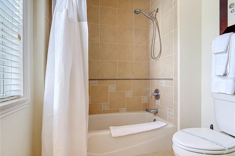 Condo in Four Corners, Florida, 3 bedrooms № 2218470 - photo 24