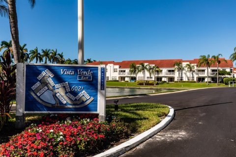 Copropriété à vendre à Saint Petersburg, Floride: 2 chambres, 99.87 m2 № 2415275 - photo 8