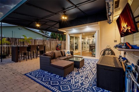 House in Lighthouse Point, Florida 3 bedrooms, 149.57 sq.m. № 1698062 - photo 16