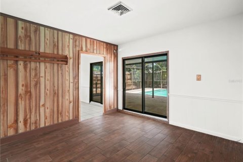 House in Winter Haven, Florida 4 bedrooms, 205.5 sq.m. № 1901099 - photo 20