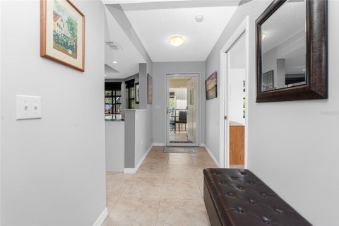 Condo in Englewood, Florida, 2 bedrooms  № 2216905 - photo 5