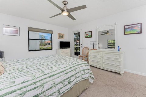 Condo in Englewood, Florida, 2 bedrooms  № 2216905 - photo 27
