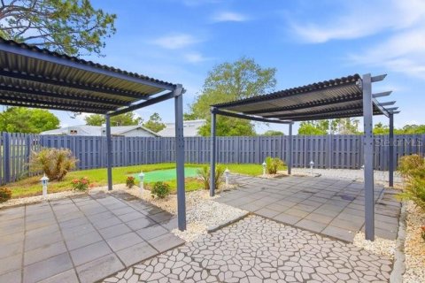 Купить виллу или дом в Лейк-Уэльс, Флорида 7 комнат, 118.91м2, № 2142596 - фото 22