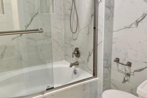 Купить кондоминиум в Бока-Ратон, Флорида 3 комнаты, 132.48м2, № 2084028 - фото 19