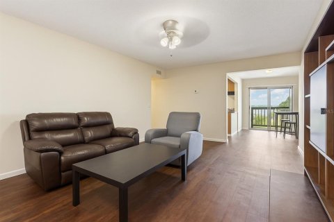 Condominio en venta en Orlando, Florida, 2 dormitorios, 92.44 m2 № 1800578 - foto 4