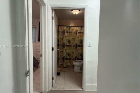 Снять в аренду виллу или дом в Мирамар, Флорида 3 спальни, 139.45м2, № 1991003 - фото 12