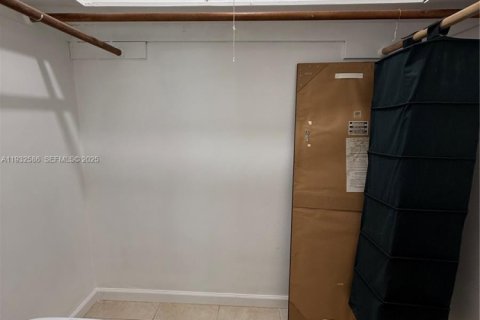 Снять в аренду виллу или дом в Мирамар, Флорида 3 спальни, 139.45м2, № 1991003 - фото 27