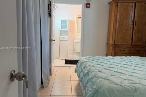 Снять в аренду виллу или дом в Мирамар, Флорида 3 спальни, 139.45м2, № 1991003 - фото 20