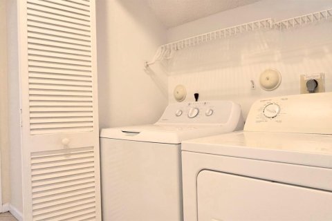 Adosado en alquiler en Parkland, Florida, 4 dormitorios, 186.36 m2 № 2250162 - foto 10