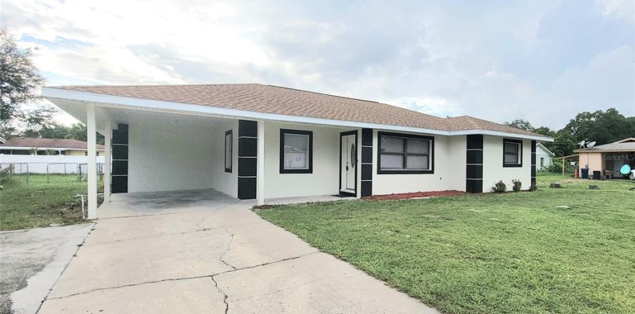 Casa en Bradenton, Florida 3 dormitorios, 178.19 m2 № 2105352