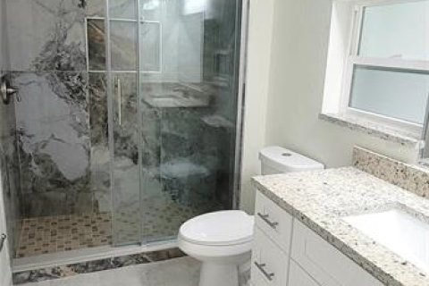 Casa en venta en Bradenton, Florida, 3 dormitorios, 178.19 m2 № 2105352 - foto 7