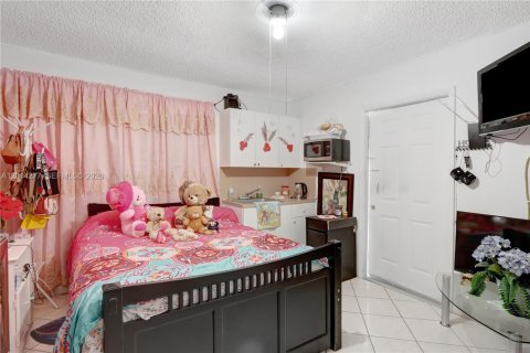 Immobilier commercial à vendre à Miami Gardens, Floride: 161.93 m2 № 2076385 - photo 24