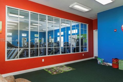 Снять в аренду кондоминиум в Катлер-Бей, Флорида 2 спальни, № 1941061 - фото 9