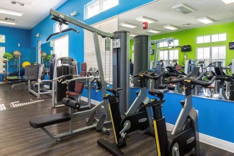 Снять в аренду кондоминиум в Катлер-Бей, Флорида 2 спальни, № 1941061 - фото 10