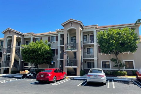 Снять в аренду кондоминиум в Катлер-Бей, Флорида 2 спальни, № 1941061 - фото 6