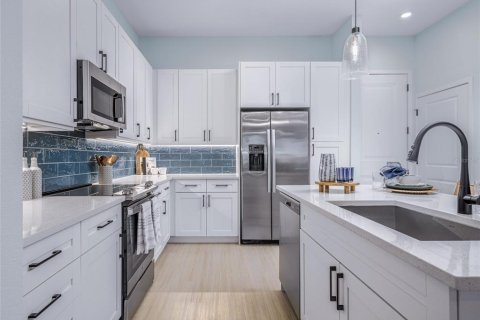 Apartment in Land O' Lakes, Florida 3 bedrooms, 143.07 sq.m. № 1900220 - photo 19