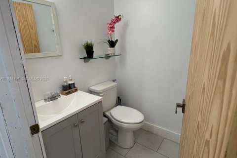 Immobilier commercial à vendre à Miami, Floride № 2001736 - photo 6