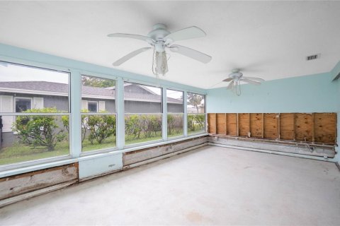 Casa en venta en Treasure Island, Florida, 3 dormitorios, 180.14 m2 № 1834913 - foto 10