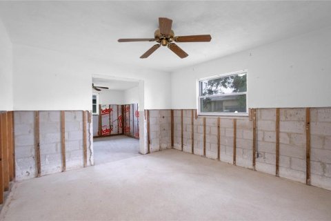Casa en venta en Treasure Island, Florida, 3 dormitorios, 180.14 m2 № 1834913 - foto 19