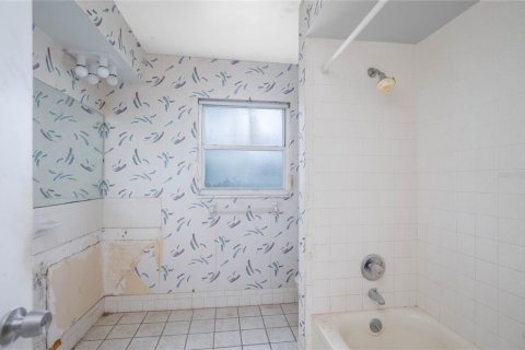 Casa en venta en Treasure Island, Florida, 3 dormitorios, 180.14 m2 № 1834913 - foto 18