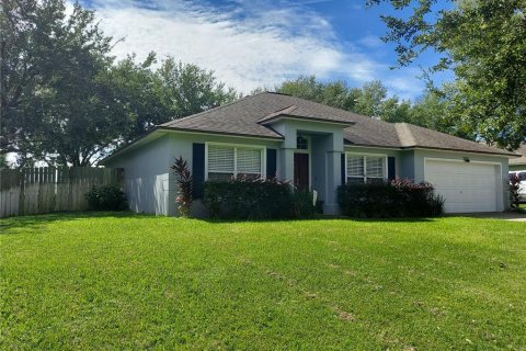 House in Leesburg, Florida 3 bedrooms, 167.69 sq.m. № 1838936 - photo 1