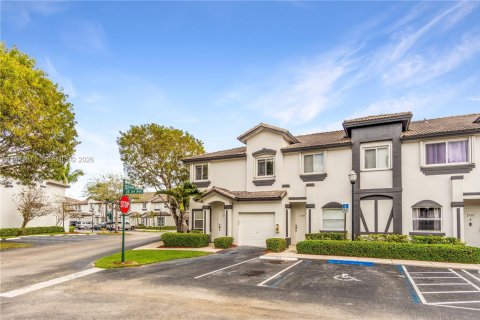 Touwnhouse à louer à Homestead, Floride: 4 chambres, 171.5 m2 № 2045393 - photo 21