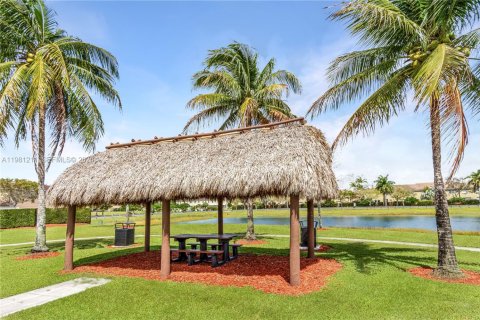 Touwnhouse à louer à Homestead, Floride: 4 chambres, 171.5 m2 № 2045393 - photo 26