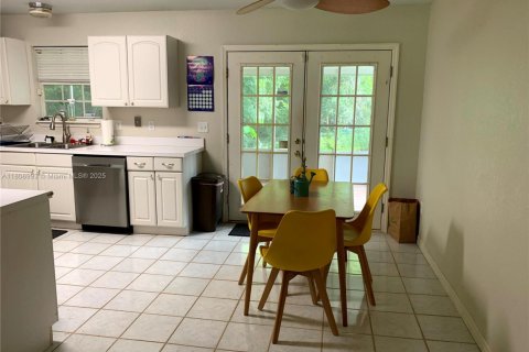 Casa en venta en DeLand, Florida, 3 dormitorios, 136.75 m2 № 1977606 - foto 18