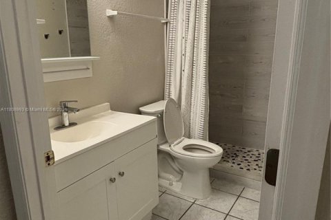 Casa en venta en DeLand, Florida, 3 dormitorios, 136.75 m2 № 1977606 - foto 27