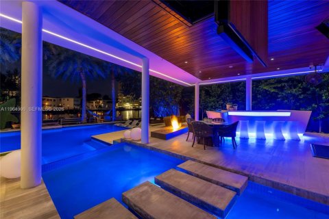 Villa ou maison à louer à Miami Beach, Floride: 5 chambres, 502.23 m2 № 2026185 - photo 7