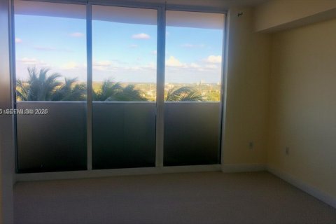 Condominio en venta en Miami, Florida, 1 dormitorio, 78.78 m2 № 2008539 - foto 9