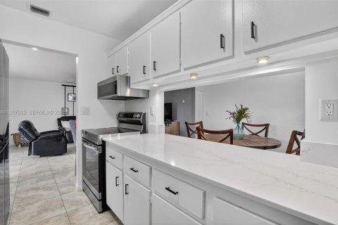 Casa en venta en Boca Raton, Florida, 2 dormitorios, 106.09 m2 № 2064228 - foto 18