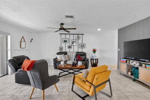 Casa en venta en Boca Raton, Florida, 2 dormitorios, 106.09 m2 № 2064228 - foto 12