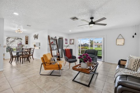 Casa en venta en Boca Raton, Florida, 2 dormitorios, 106.09 m2 № 2064228 - foto 8