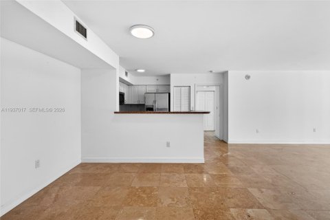 Condominio en venta en Miami, Florida, 2 dormitorios, 105.91 m2 № 1995830 - foto 11
