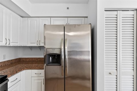 Condominio en venta en Miami, Florida, 2 dormitorios, 105.91 m2 № 1995830 - foto 22