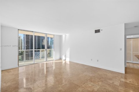 Condominio en venta en Miami, Florida, 2 dormitorios, 105.91 m2 № 1995830 - foto 14