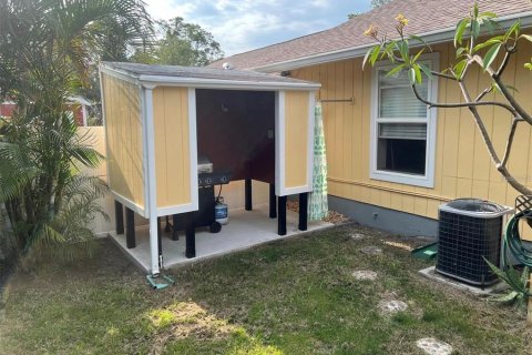 Villa ou maison à louer à Clearwater, Floride: 2 chambres, 102.19 m2 № 2419884 - photo 28