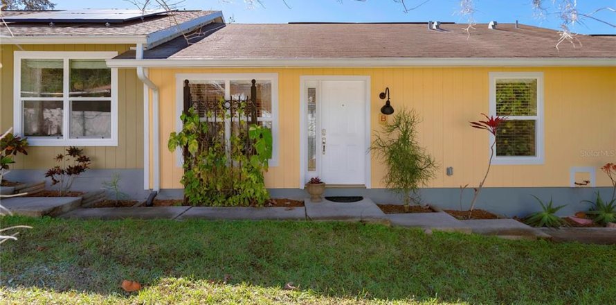Villa ou maison à Clearwater, Floride 2 chambres, 102.19 m2 № 2419884
