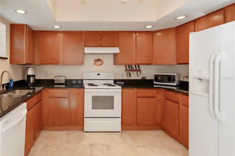 Villa ou maison à louer à Clearwater, Floride: 2 chambres, 102.19 m2 № 2419884 - photo 11