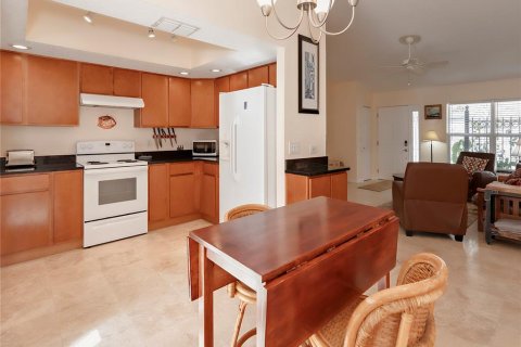 Villa ou maison à louer à Clearwater, Floride: 2 chambres, 102.19 m2 № 2419884 - photo 10