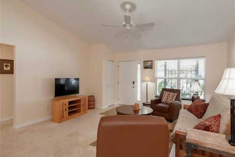 Villa ou maison à louer à Clearwater, Floride: 2 chambres, 102.19 m2 № 2419884 - photo 5