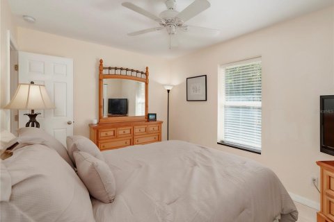 Villa ou maison à louer à Clearwater, Floride: 2 chambres, 102.19 m2 № 2419884 - photo 18