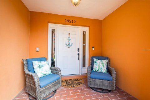Townhouse in Indian Shores, Florida 3 bedrooms, 266.91 sq.m. № 2092157 - photo 11